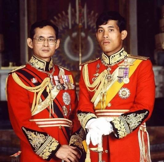 泰王的奶奶：祖籍广东潮汕，17岁就明艳动人，将美貌基因带进王室