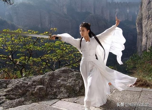 你知道金庸剧中的灵兽谁最强吗？雌雄白雕排在第五，神雕屈居第二