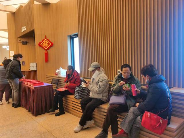 龙年开年，上海戏曲舞台火爆，场次创新高