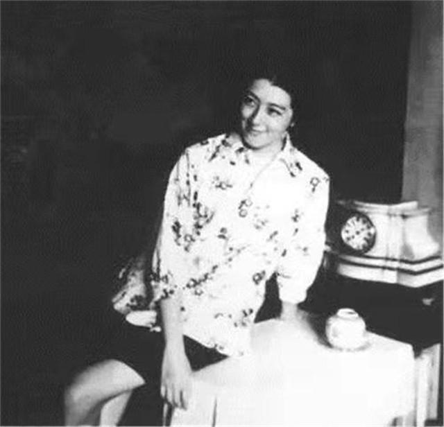 上官云珠女儿姚姚，31岁车祸离世，校方悼词：她是一个没贡献的人