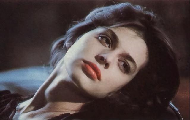 男女主颜值超高的一部伦理爱情片《你不要走》