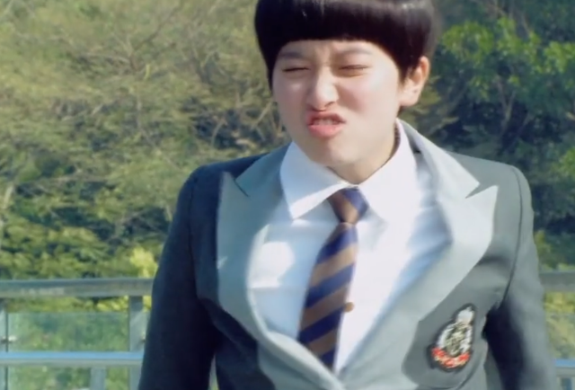 2011年的尬演神剧《落跑甜心》，傻白甜演成智障，女主被毁前程