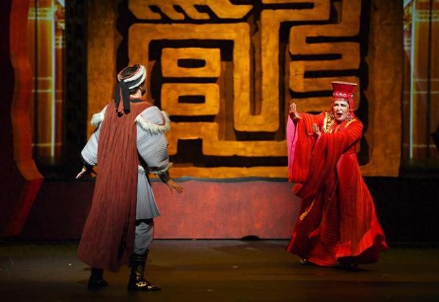 “中国香港版”歌剧《杜兰朵》在港上演