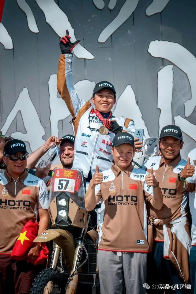 首战达喀尔，红驼车队达喀尔全员完赛！