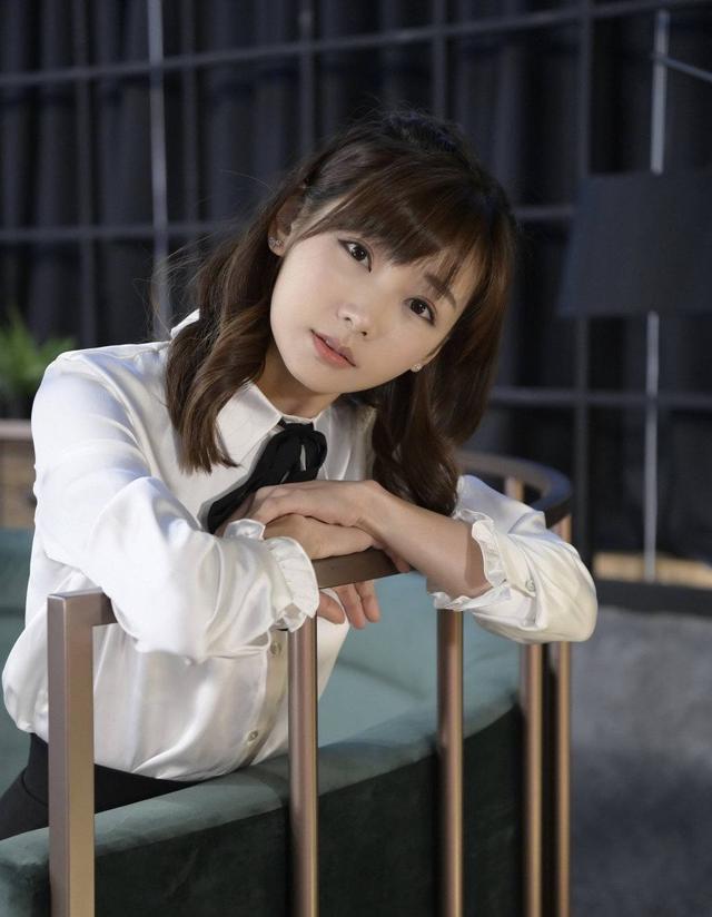 TVB离巢小花被指样貌再进化！本人大方回应：说我美好过说我丑