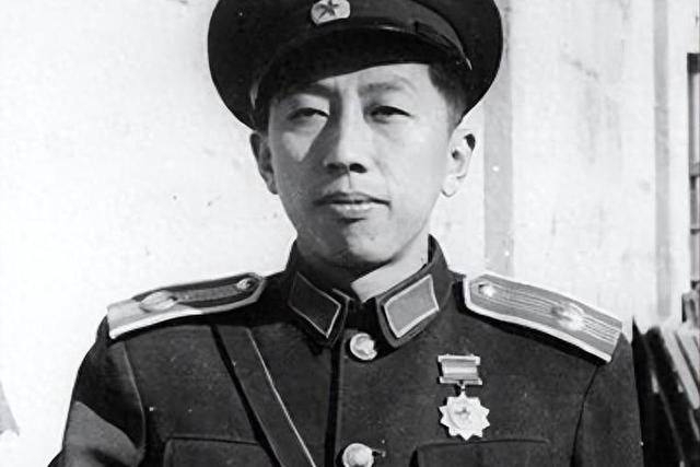 阎肃妻子李文辉，丈夫去世后，和儿子对簿公堂，亲情背后也有无奈