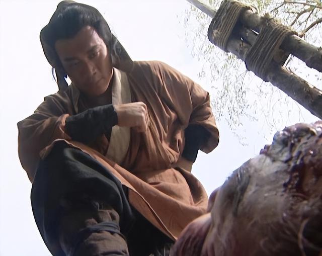 水浒传中，武松和林冲谁才是真英雄？你看毛主席是怎么点评他俩的