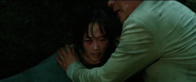 人质被绑匪百般虐待，就连喝水都被反绑双手！韩国最新犯罪电影