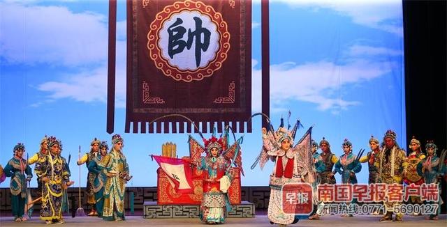 穆桂英挂帅出征，巾帼不让须眉！京剧《战洪州》冲刺梅花奖