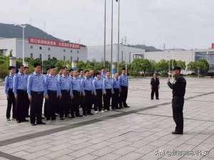 黄鸥(景德镇特警支队二大队组织开展“我为群众办实事”活动 ——为中航集团602所安保人员送教)