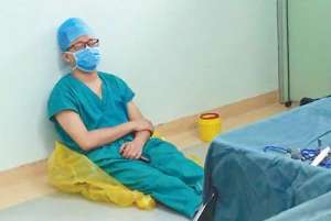 铁陀螺(铁肩战疫铁大夫)