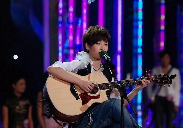 “绵羊音”曾轶可为什么不红了,看看她做了什么就明白了