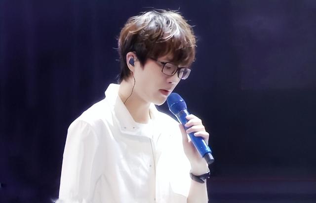 “绵羊音”曾轶可为什么不红了,看看她做了什么就明白了