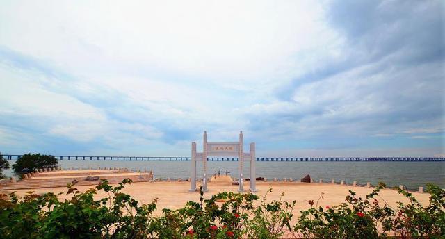 “撤镇设街”二十载 “再造一个新西乡”