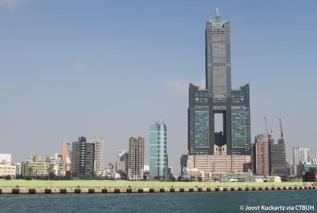 1990年代中国建成摩天楼的城市——仅港深穗高沪五城，珠海最遗憾