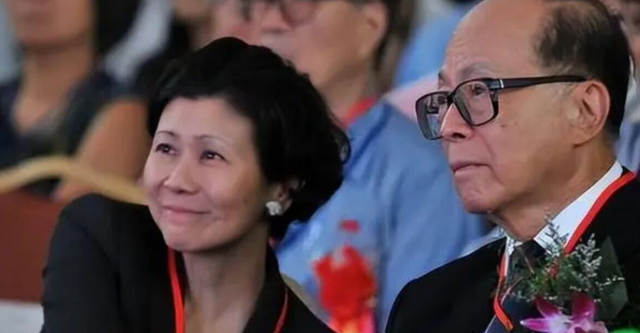 相伴30余年，李嘉诚仍不敢将周凯旋娶进门，背后原因没有那么简单