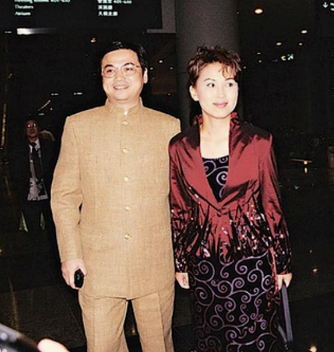 亚视30年最幸福夫妻档,米雪、万绮雯、陈秀雯等,你记得几对?