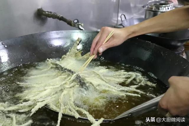 这金毛狮子鱼日售300条，每月营收超百万