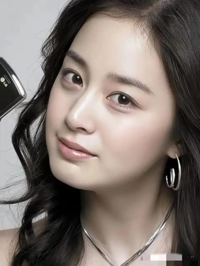 朝鲜之花惊艳全球：美丽背后的传奇故事