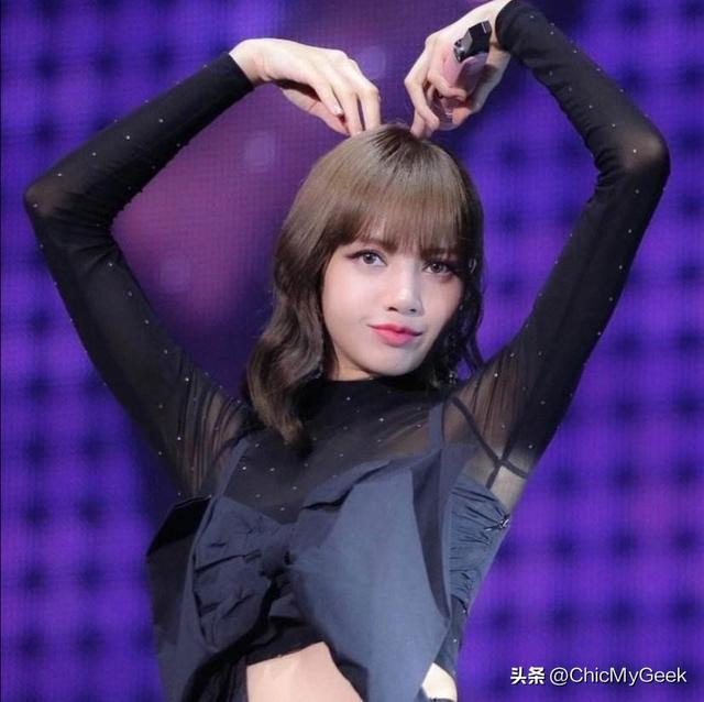 从被排挤到全球顶流!BLACKPINK Lisa 9件事让人俯首称臣