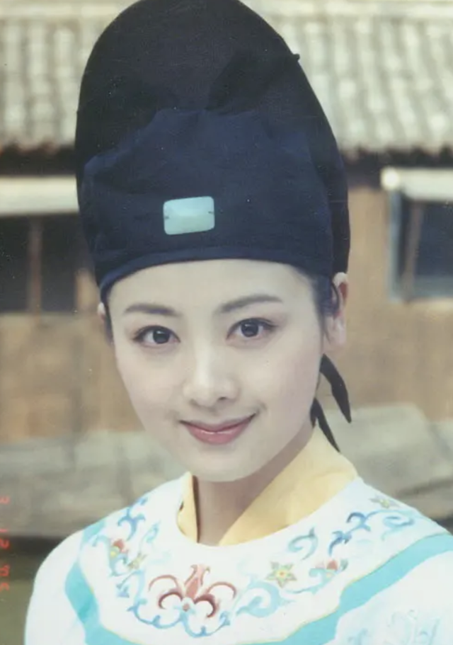 10年后再看小李琳，再婚嫁被指“吃软饭”的经超，才是正确的选择