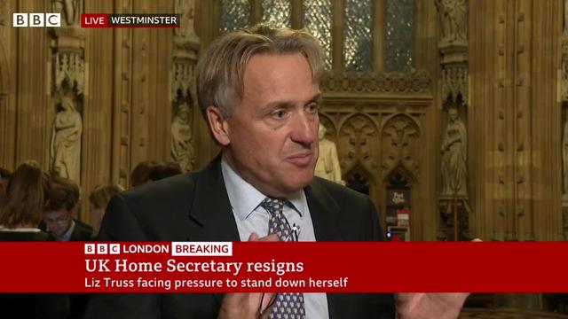 隔夜又失一名内阁大臣,英国特拉斯政府“濒临崩溃”