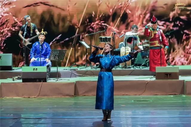 在大海遇见草原！奈热乐队巡演南方三城，传递原生态音乐的魅力