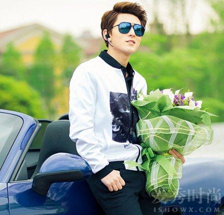 毛晓彤陈翔结婚照曝光 毛晓彤和陈翔谈了多久的恋爱 陈翔个人资料