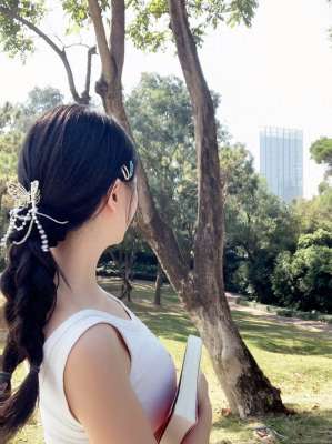 因为爱相信爱(写一首诗，不碎的梦)