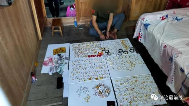 价值100多万！广西一珠宝店被撬盗！现场惊现诡异“雨衣男”……