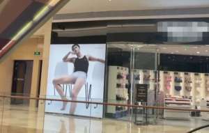 张艺兴内裤(张艺兴内衣广告遭嘲，腿毛抢眼姿势无美感，网友：路过不敢看)