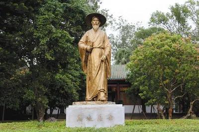 强作超然苏东坡