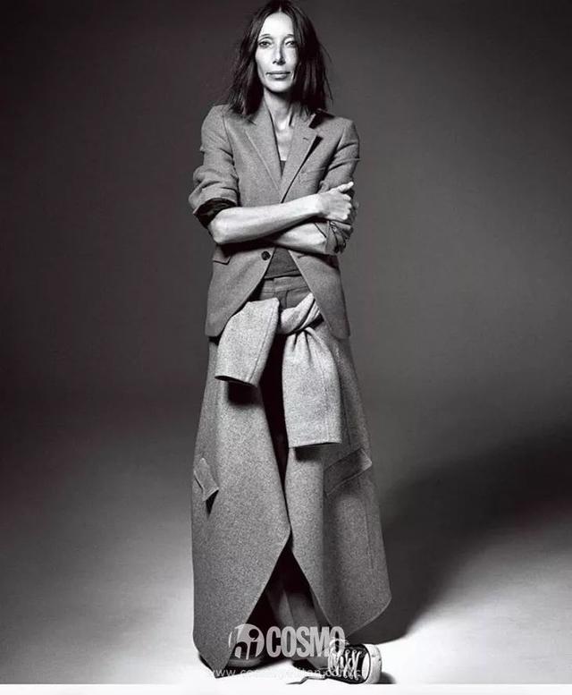 时髦办｜把彩色玩具戴上身，返老还童