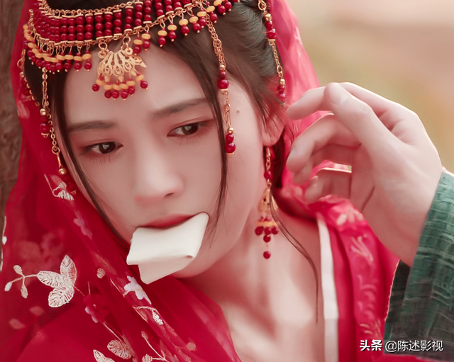 拉不下脸就别演丑角，让这9位女星告诉你，什么叫丑到认不出本人