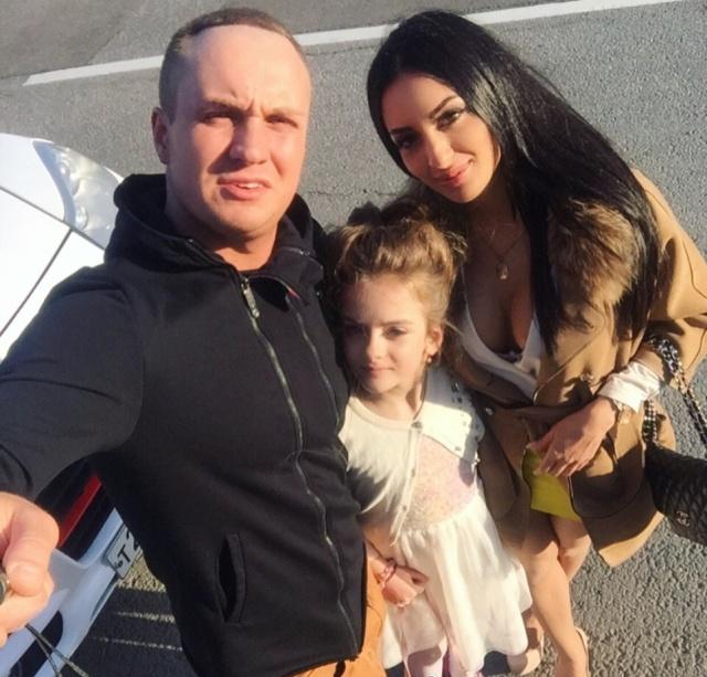 俄罗斯最炽手可热的小童模“米兰”长大了,唯美的洛丽塔就是她本人啦!