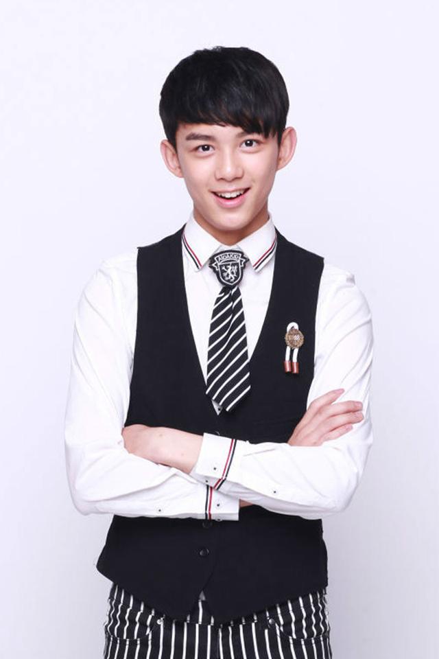 当今娱乐圈，当红明星数不胜数，快来票选谁会成为真正的常青树