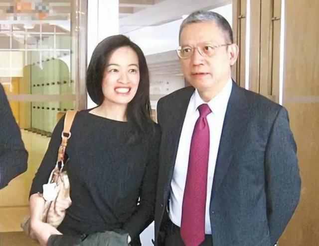 豪门婚姻背后的真实：曾昭颖如何突破重重束缚