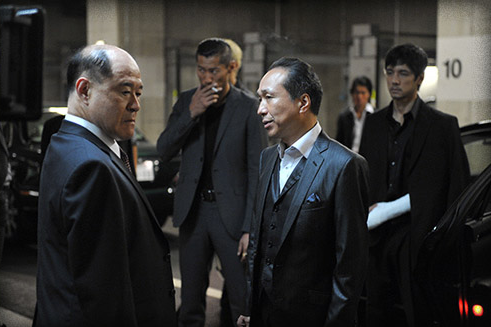 看了日版《无间道》才知道，经典难以复制