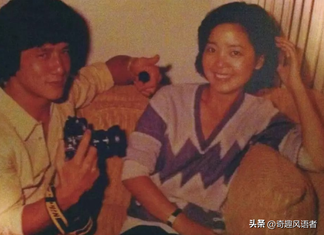 成龙与众多女星的情感秘事，有人为他放弃事业，有人对他不屑一顾