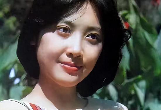 朱琳：嫁给圈外丈夫，结婚43年无儿无女，72岁风采依旧