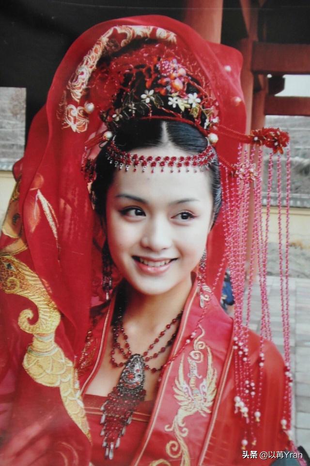 饶敏莉：17岁被邀上春晚，最红时嫁外卖小哥，却把丈夫培养成影帝