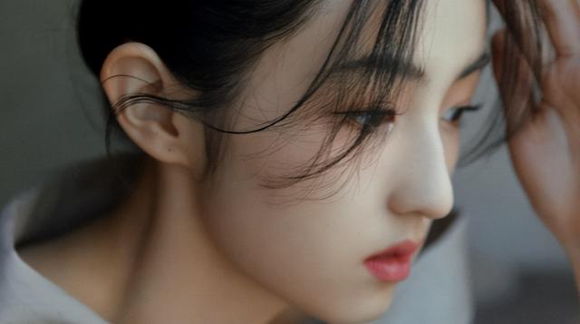 又是一年高考季，13位明星学霸高考分数，虞书欣669分，肖战490分