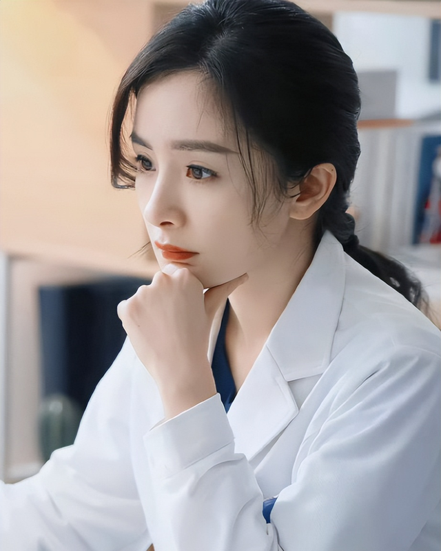 明明是整容脸,却成了颜值巅峰,这5位女星,动脸太成功了