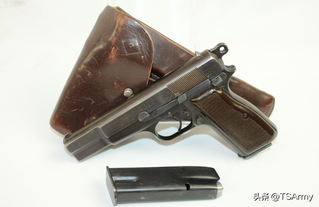 解放战争时期,一个国军“师座”身上的十大件