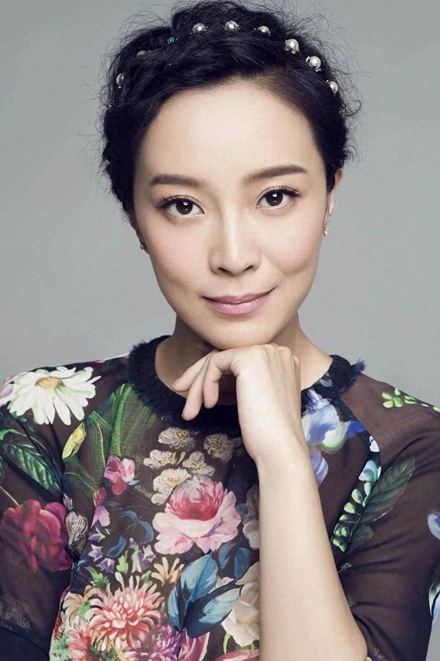 演员苏岩：我这辈子最正确的决定，就是因为一句承诺嫁给了罗嘉良