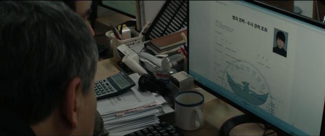 人质被绑匪百般虐待，就连喝水都被反绑双手！韩国最新犯罪电影