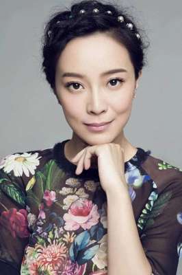 苏岩罗嘉良(演员苏岩：我这辈子最正确的决定，就是因为一句承诺嫁给了罗嘉良)