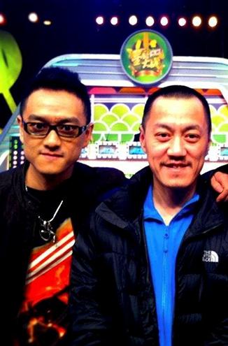 因长得太像被调侃亲兄弟 雪村赵英俊搞笑互动