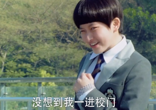 2011年的尬演神剧《落跑甜心》，傻白甜演成智障，女主被毁前程