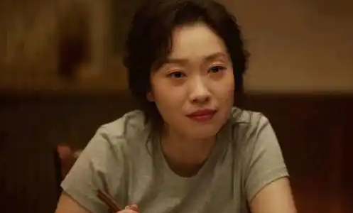 好饭不怕晚!《漂白》41岁女二号走红,原来她早就有过爆火的机会